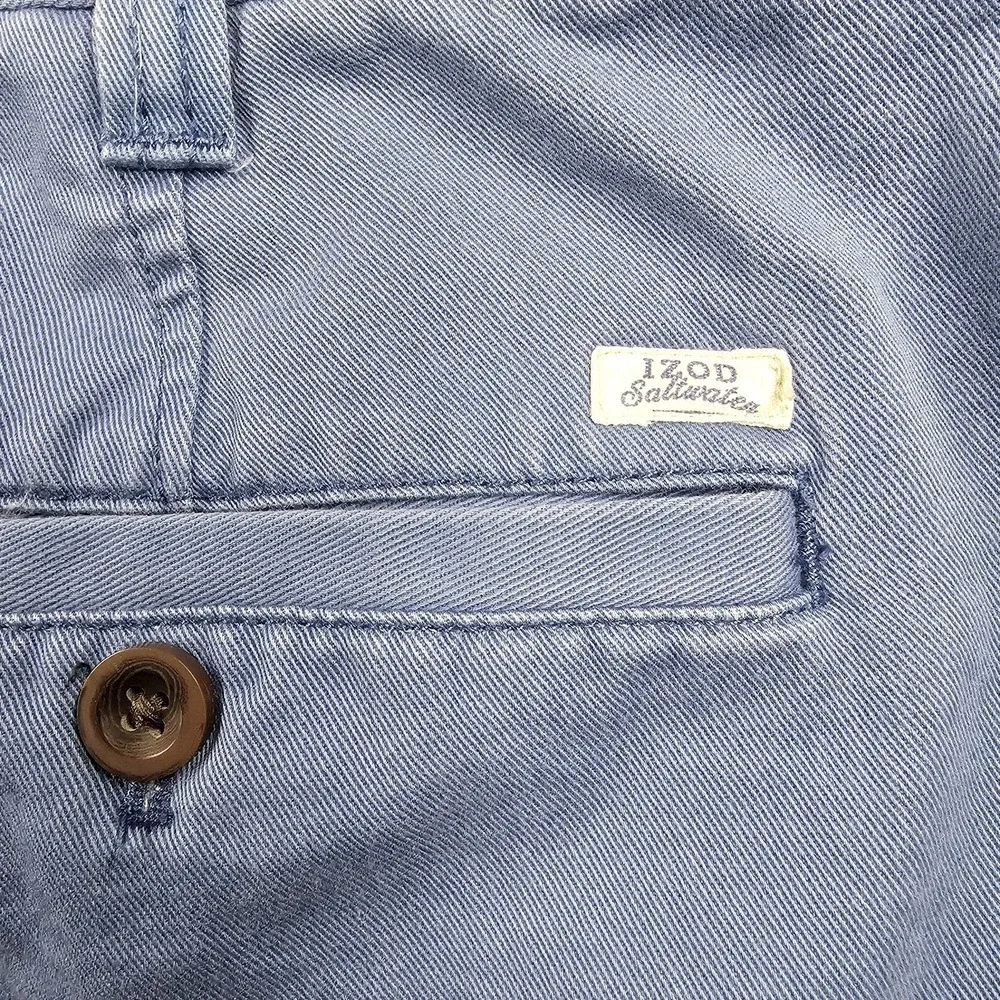 IZOD Saltwater Stretch Chino Shorts Men's 38 Blue Flat Front 10.5
